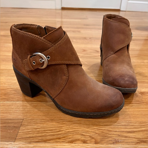 B.O.C (born concept) 3” leather ankle boots - Picture 7 of 11